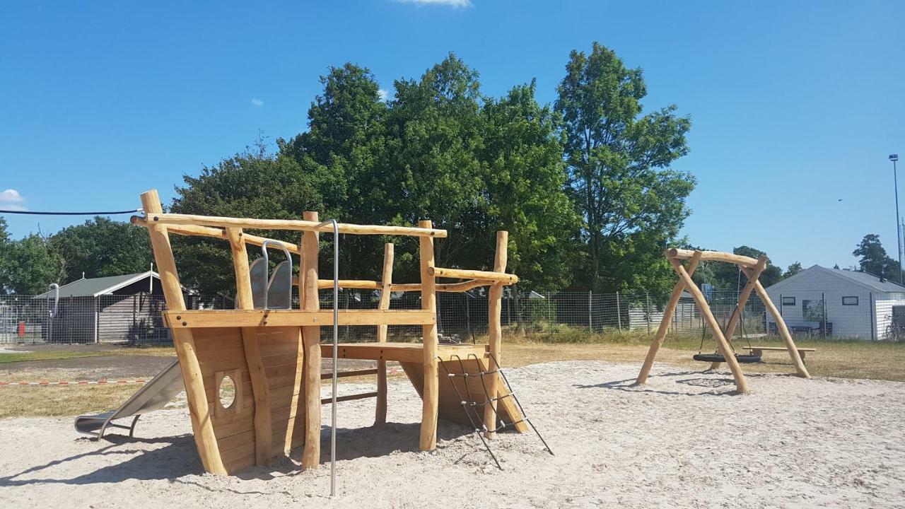 "Wattengebiet Entdeckungsreise" Tzummarum Luaran gambar